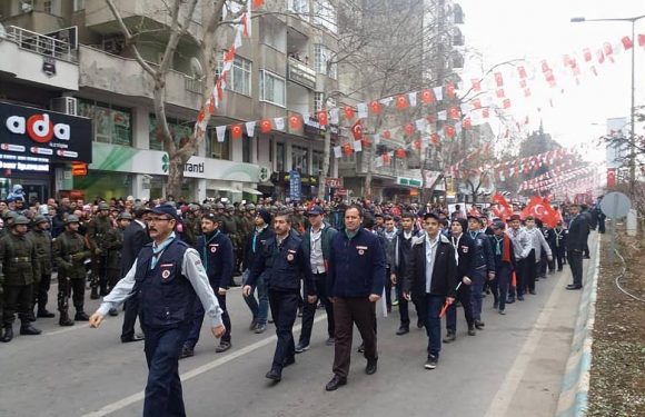 İzciler Kurtuluş Bayramında…