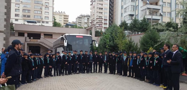 İZCİLERİMİZİ ÇANAKKALE’YE UĞURLADIK