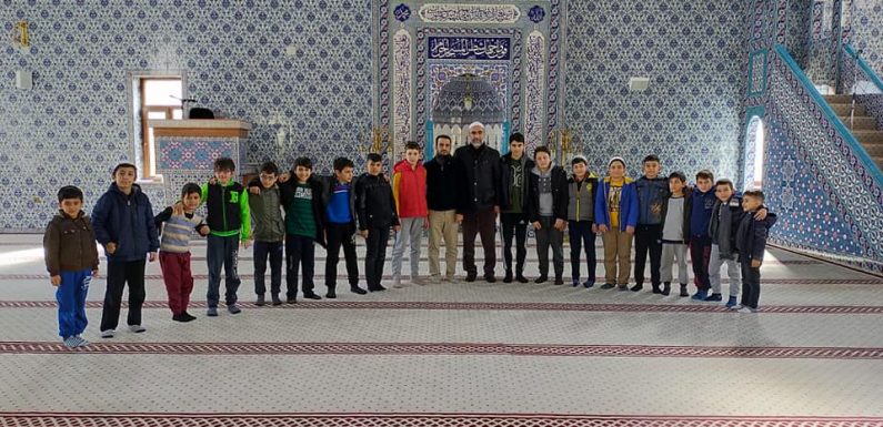 CAMİLER SİZİNLE DAHA GÜZEL…